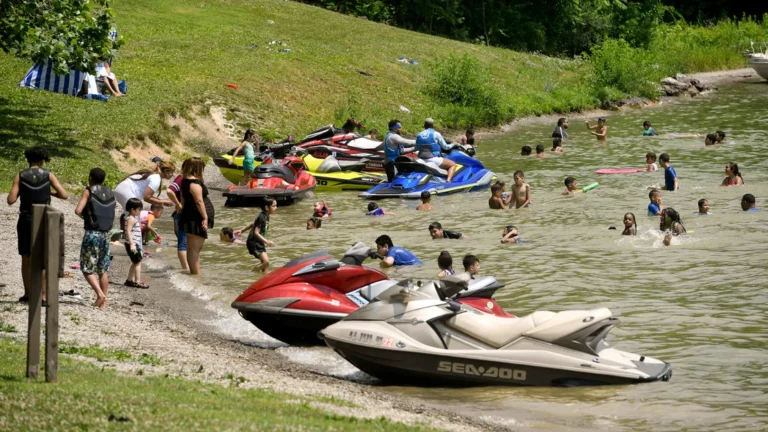 220623155933-07-drowning-water-safety-environment-lakeppp