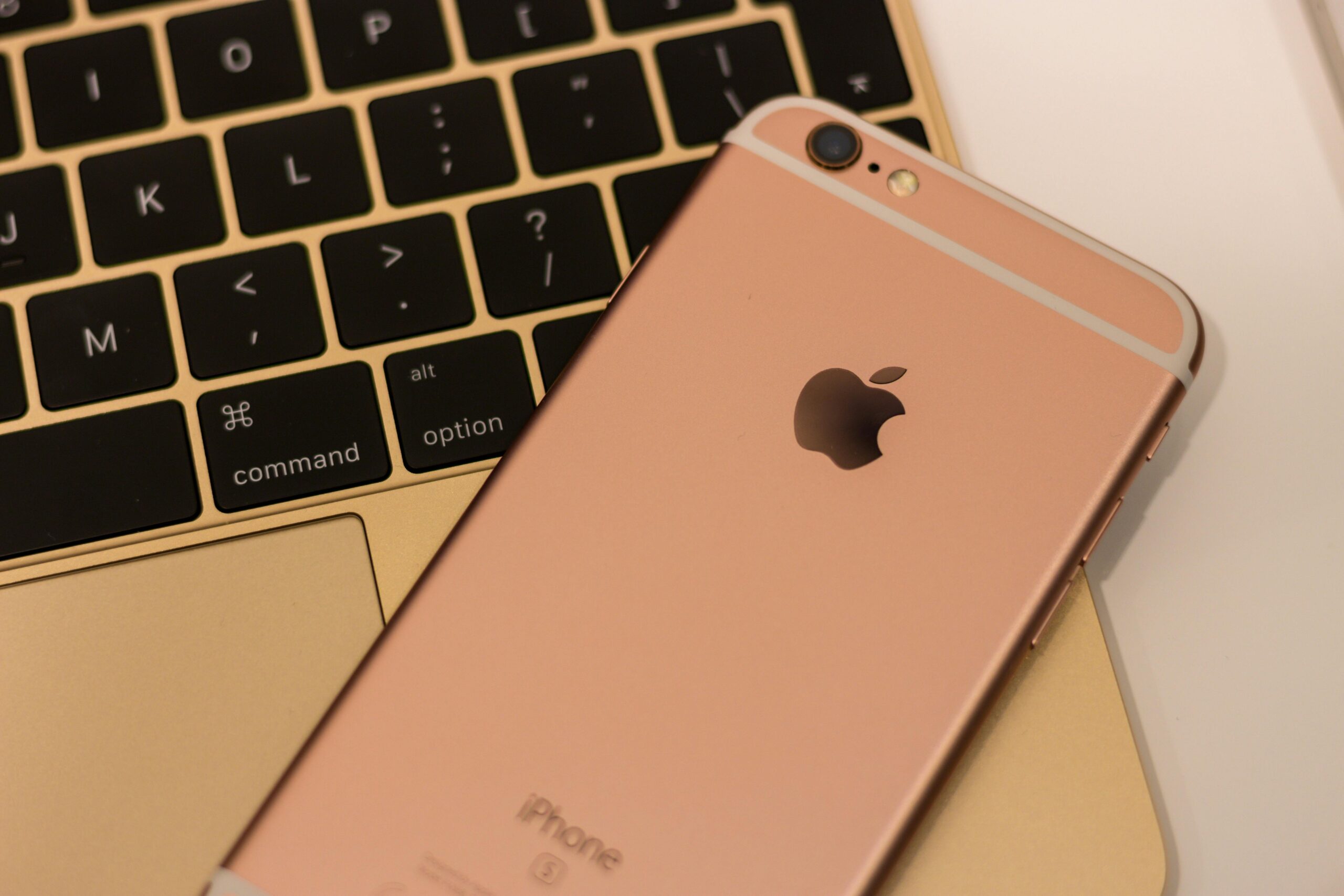 apple