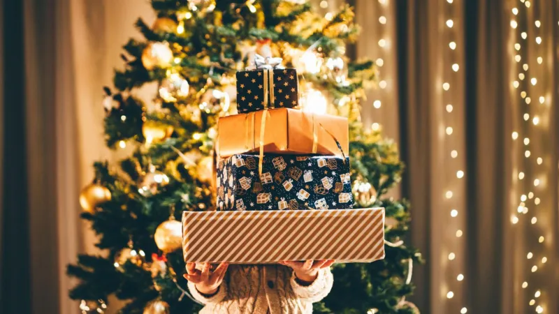 Weight on guardians for Instagram-worthy Christmas