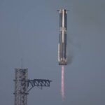 SpaceX loses shuttle after catching rocket booster