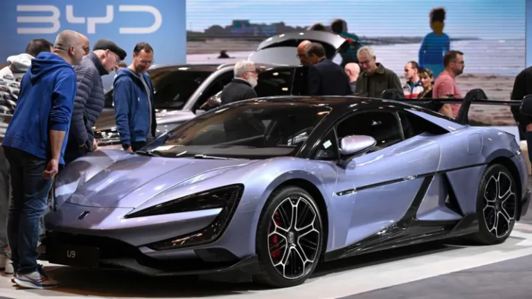 China's BYD closes in on Tesla as deals jump