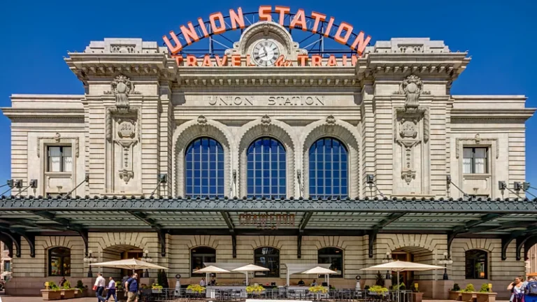 A unused life for the US's surrendered railroad stations